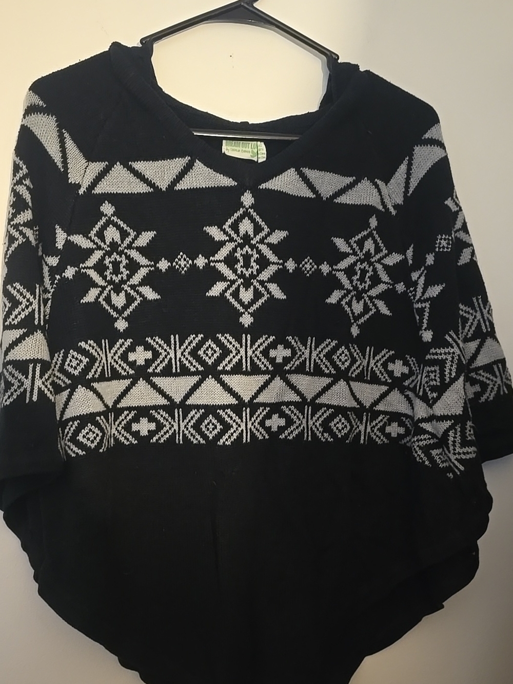 Black & White Geometric Crewneck Sweater